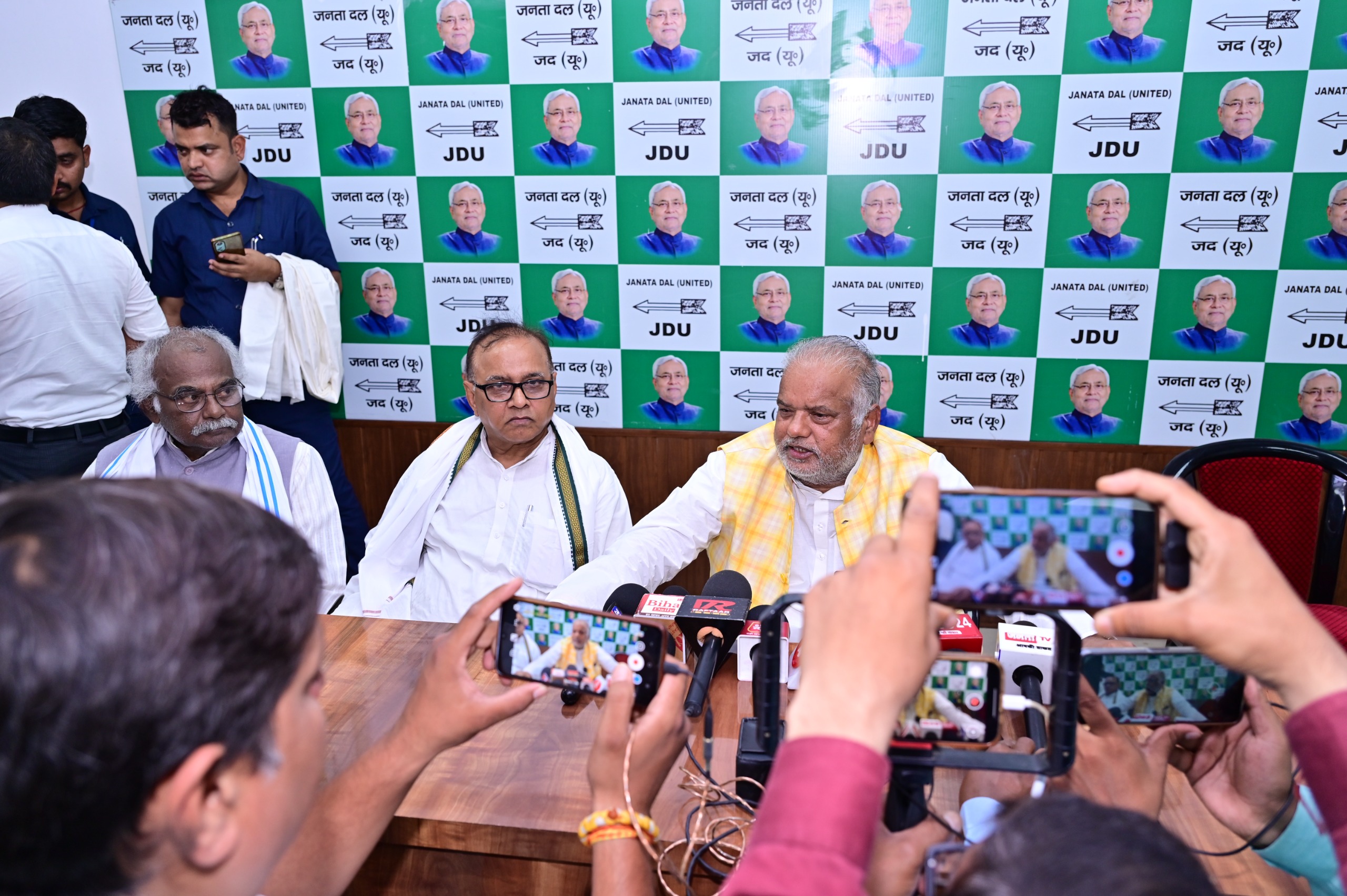 मा. मंत्री श्रवण कुमार ने पहलगाम आतंकी घटना पर जताया गहरा दुख